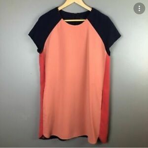 Banana Republic Size 12P Colorblock dress with pockets